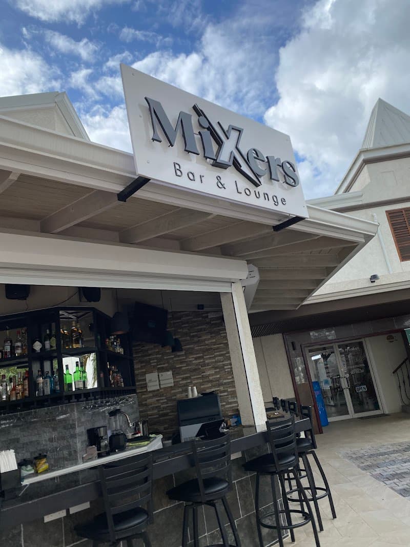 Mixers Bar & Lounge