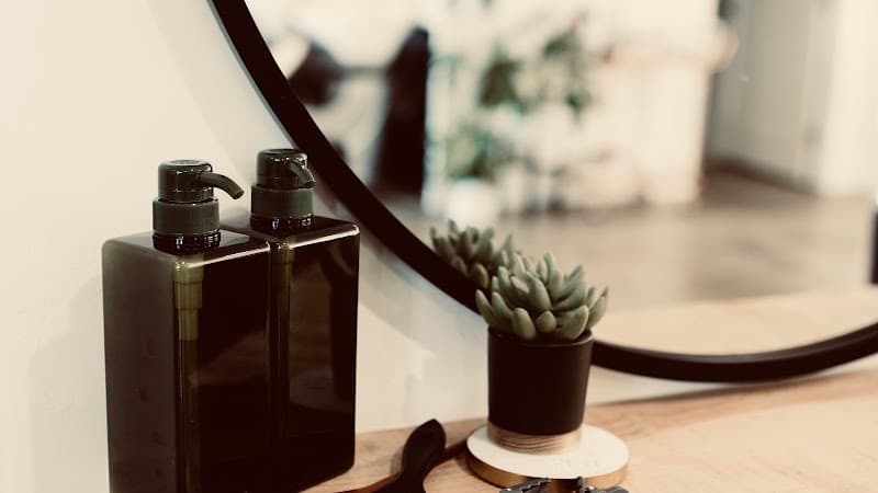 Wave House Hair Studio 1.0